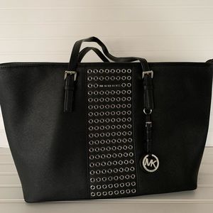 Michael Kors Jet Set Travel Tote